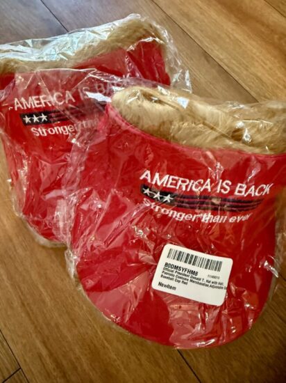 トランプハット，トランプの帽子
