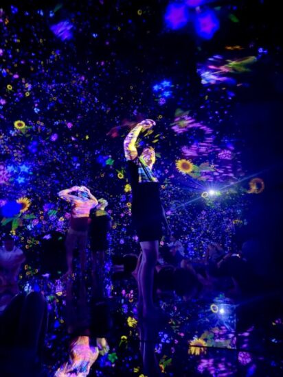 【2025最新】チームラボプラネッツ東京体験レポ|チケット・服装・所要時間まとめ